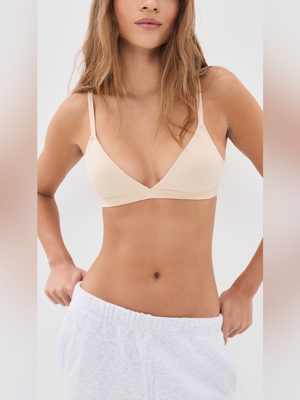 SKIMS Triangle Bralette Mica Nude Size S NWT Wireless Adjustable Straps Minimal